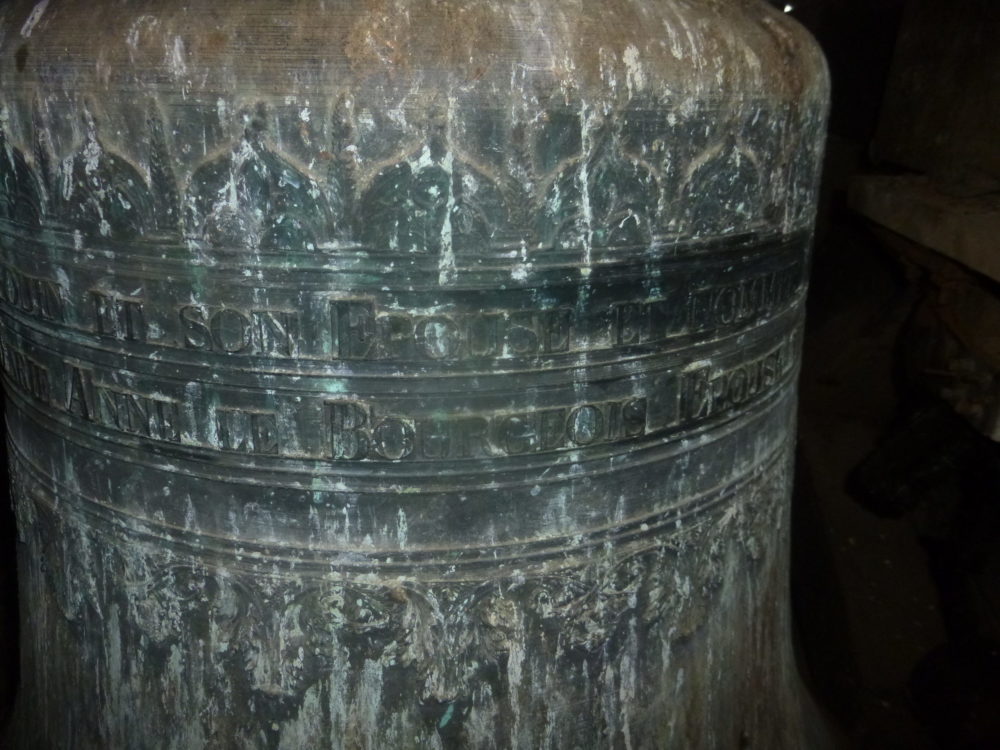 Cloche église Saint Paul du Vernay