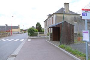 Abribus Saint Paul du Vernay